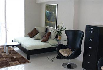Opera Suites And Marina Doral Esterno foto