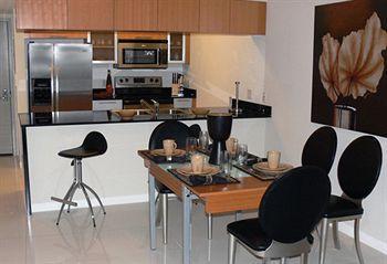 Opera Suites And Marina Doral Esterno foto